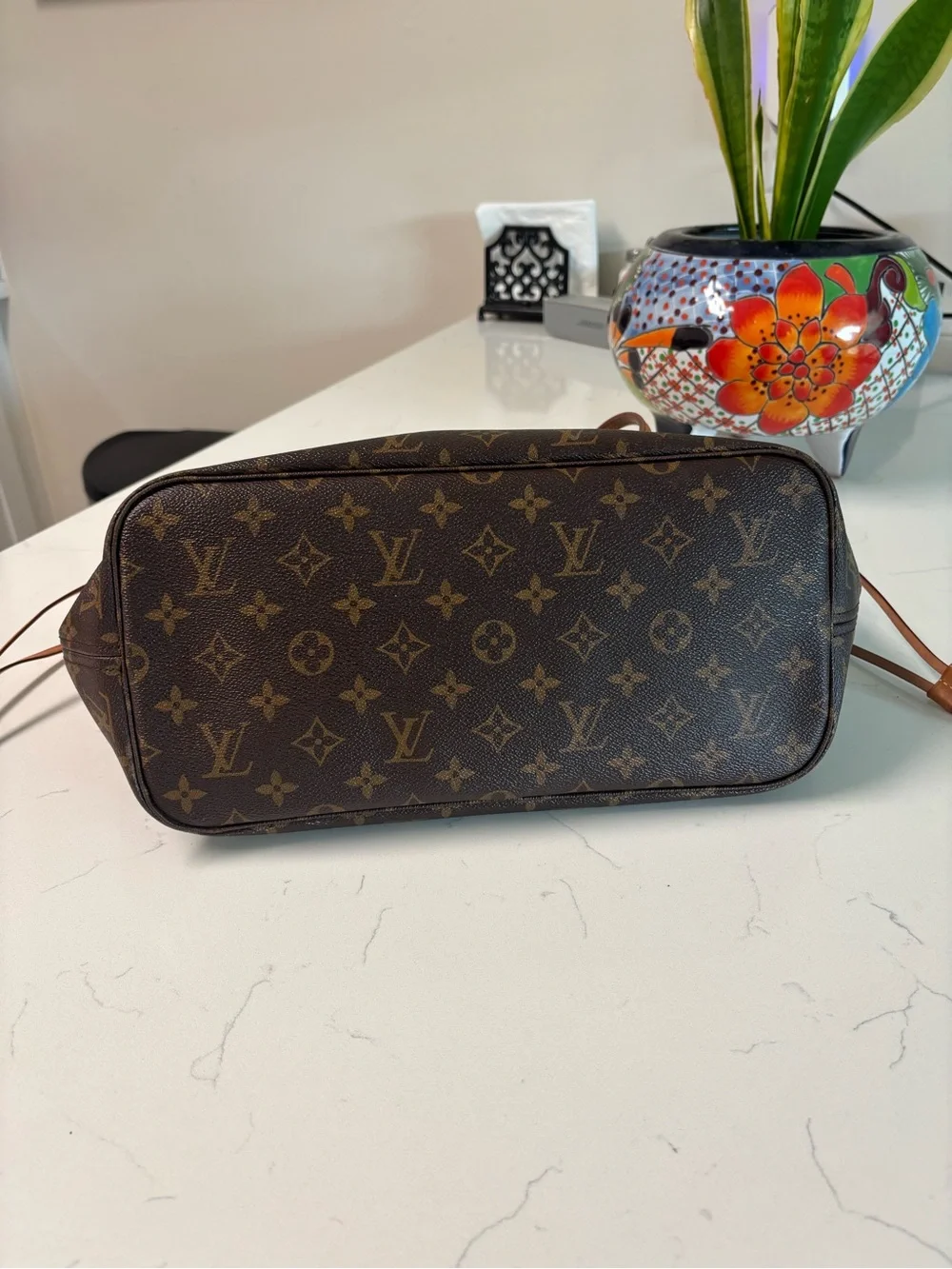 Louis Vuitton Neverfull MM Tote
